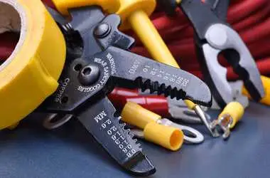 Áram-védőkapcsoló